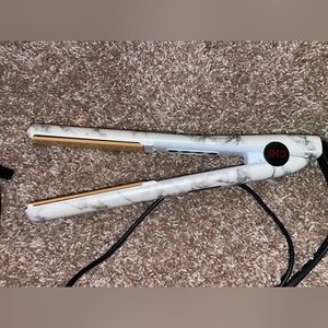 CHI G2 Ceramic & Titanium Infused Hairstyling Iron - 1 1/4 in.